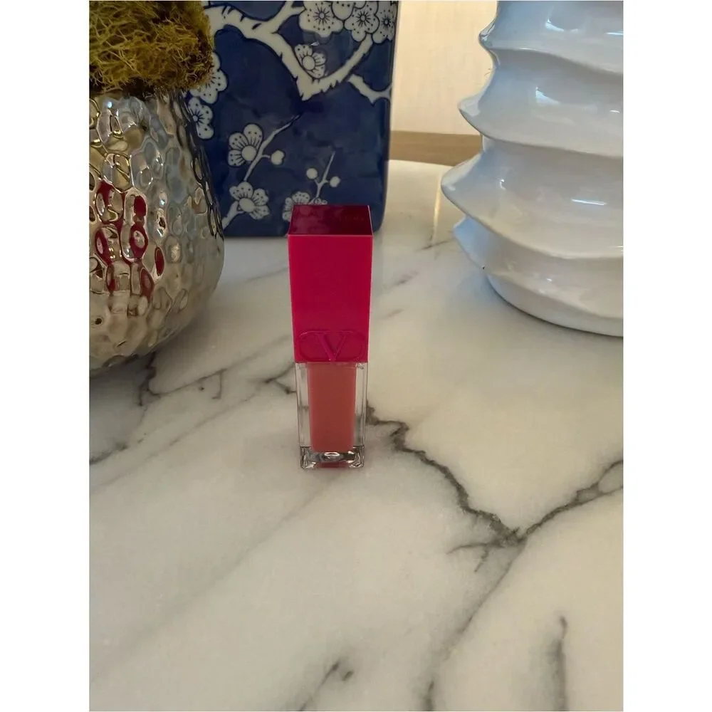 Valentino Puffer Complex Lip Plumper Gloss in 103R